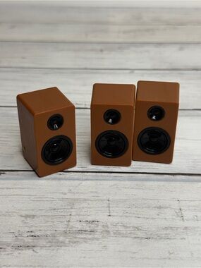 Mini brands vinyl set of three brown stereos